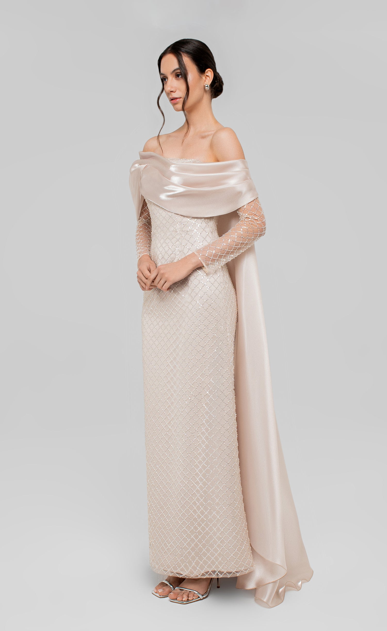 فستان أوديسا