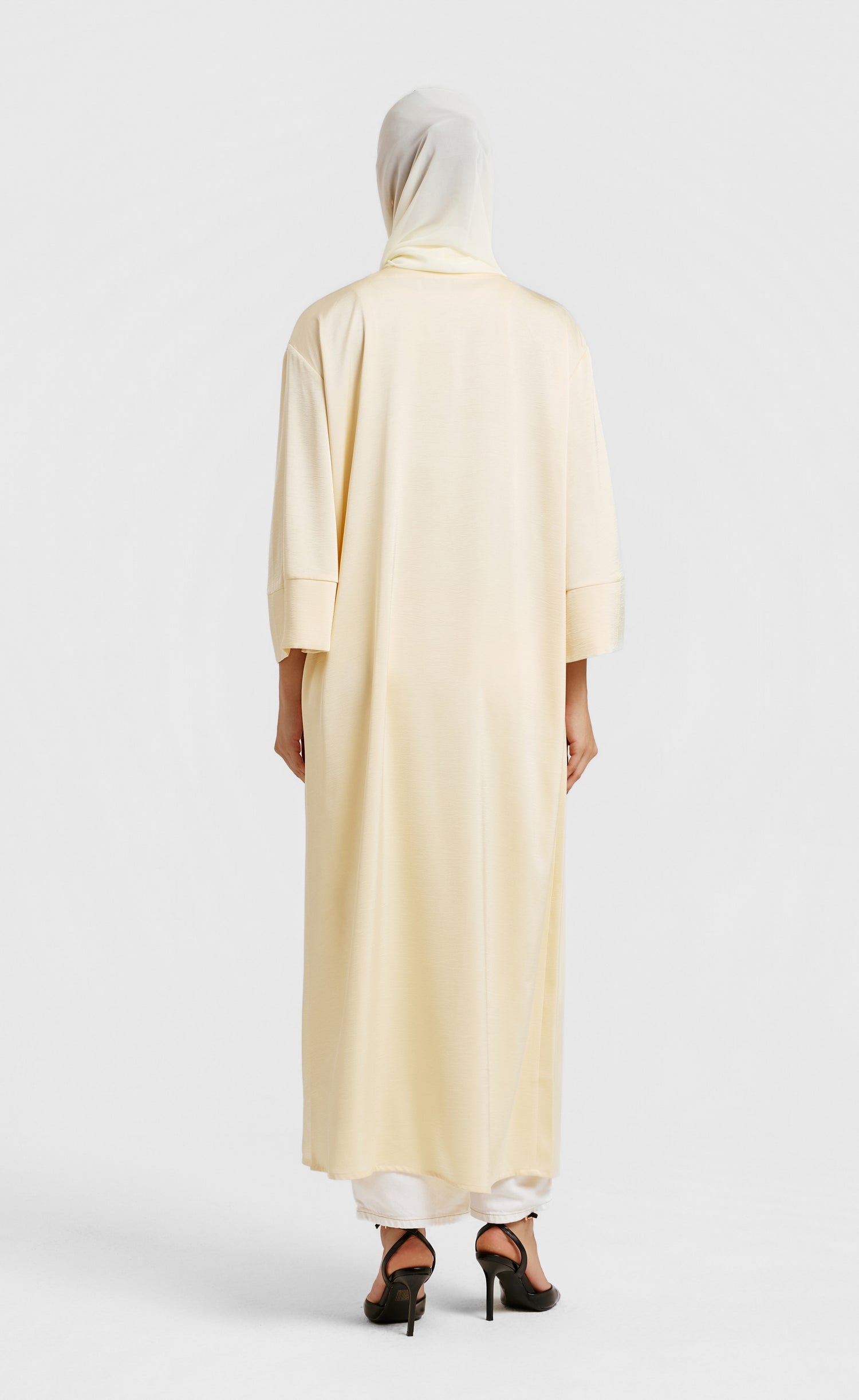 Essential Abaya - Cream