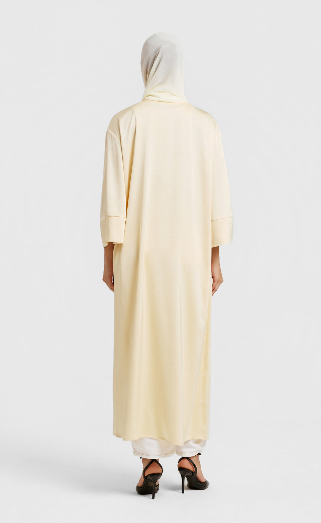 Essential Abaya - Cream