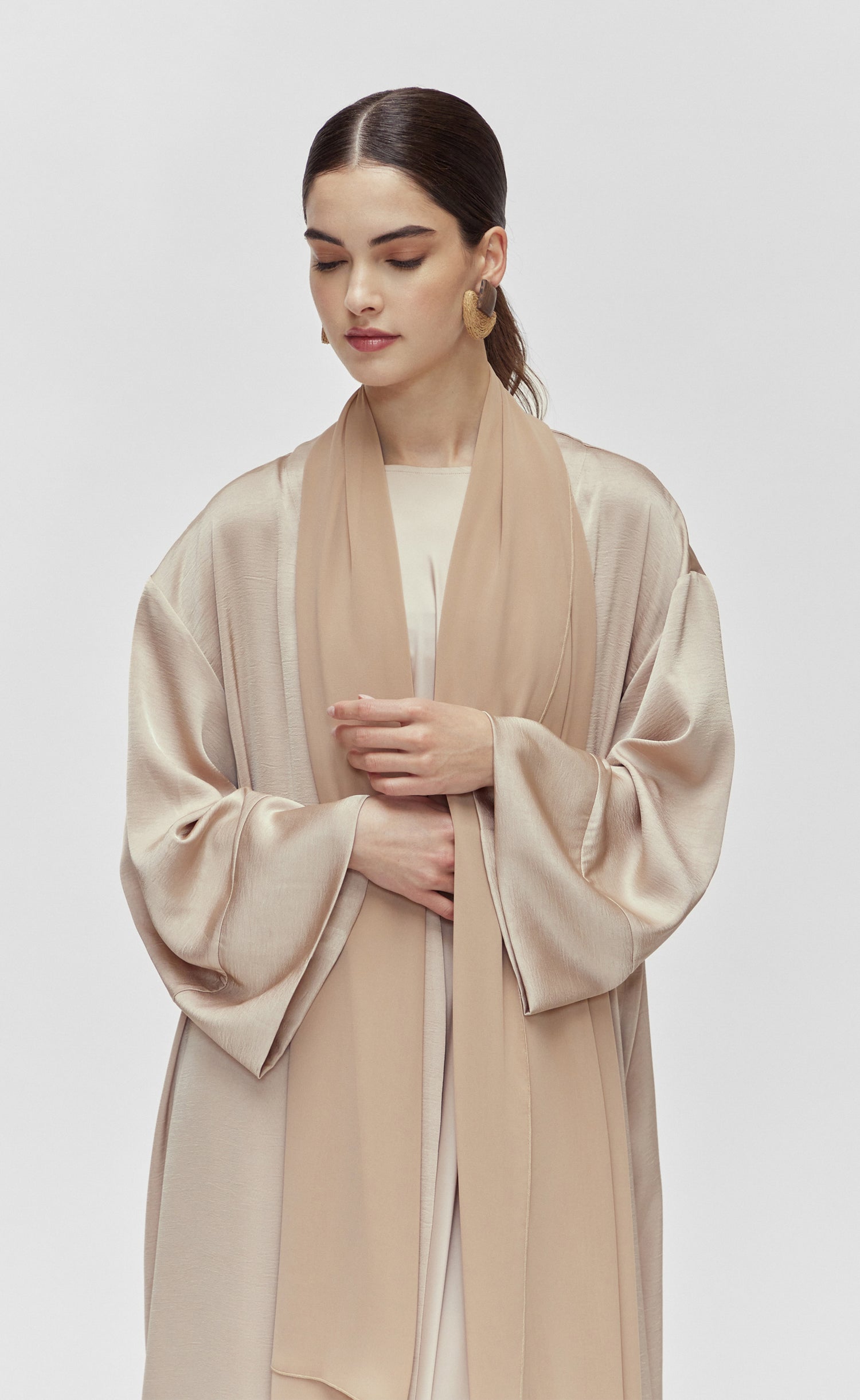 Essential Abaya - Sand